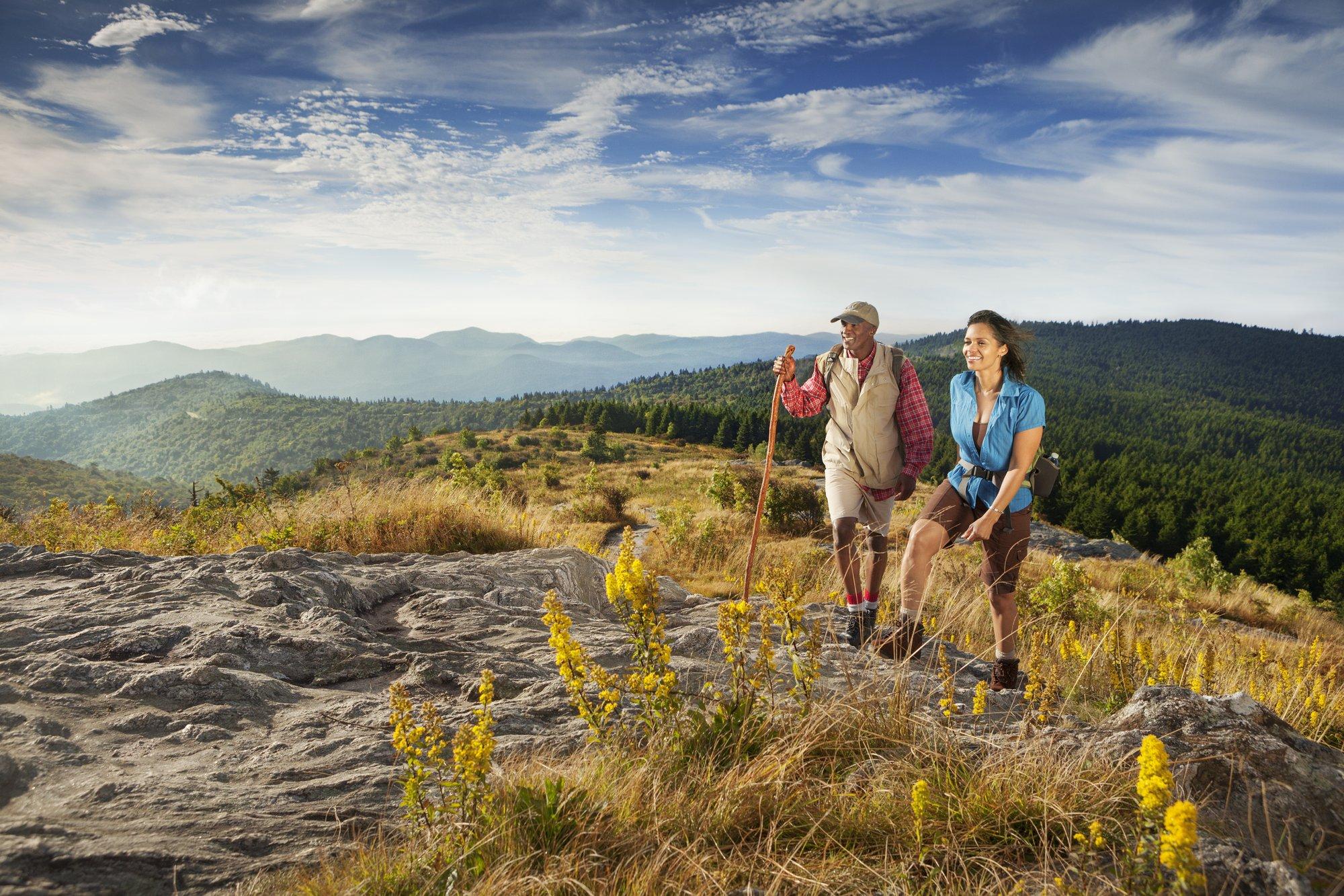 Couple hiking on Black Balsam / Photo: Steven McBride