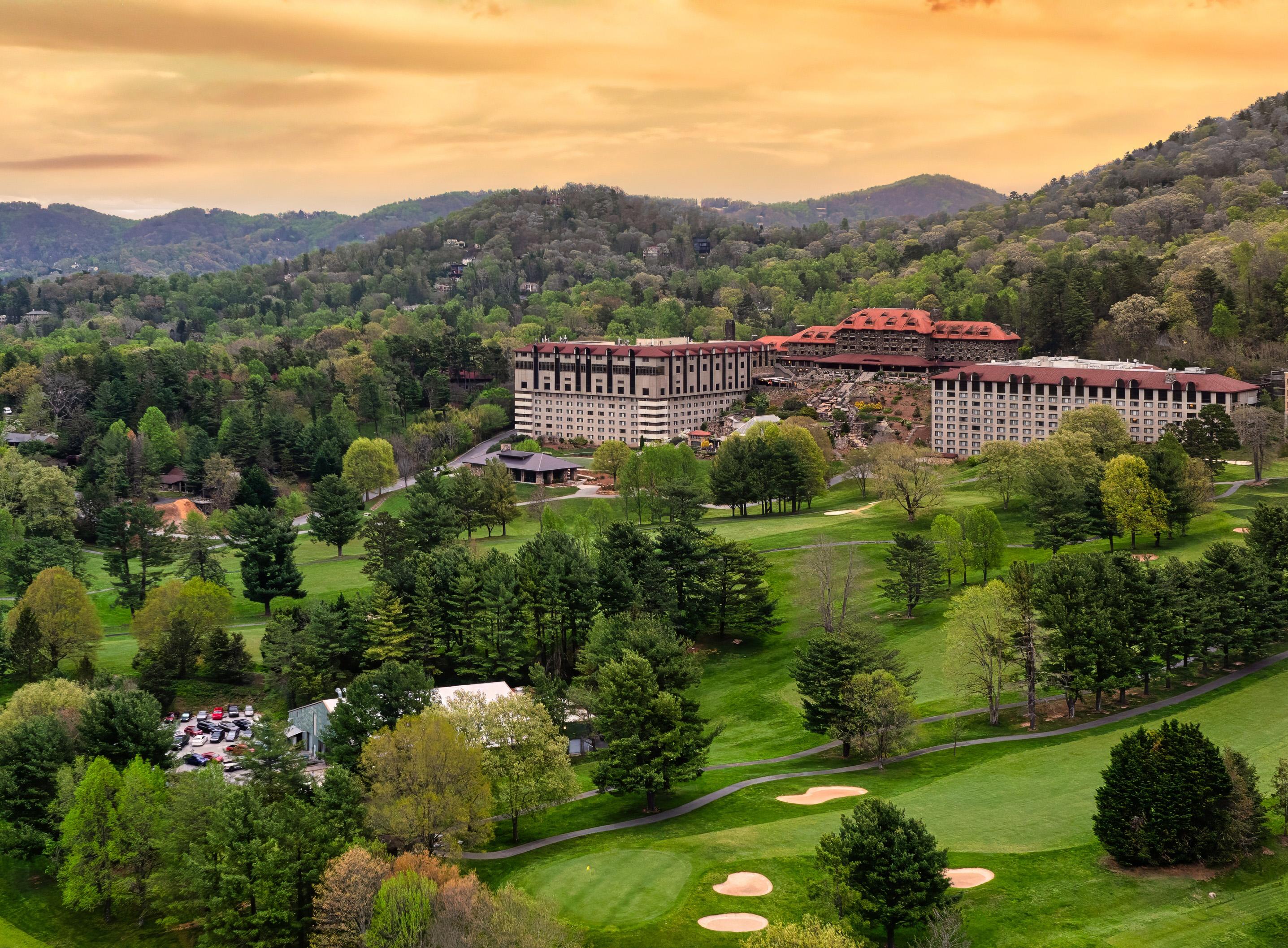 The Omni Grove Park Inn by Reggie Tidwell