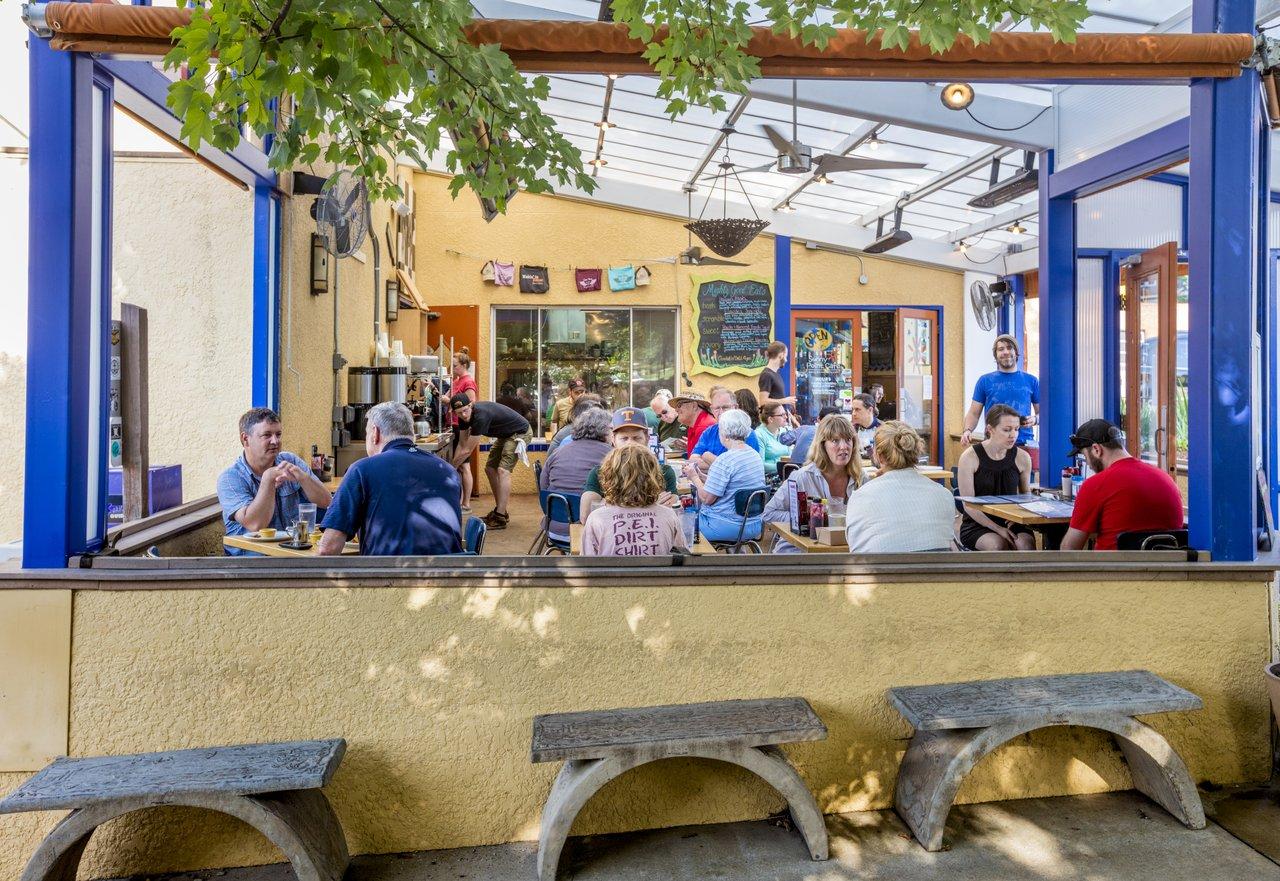 Sunny Point Cafe porch