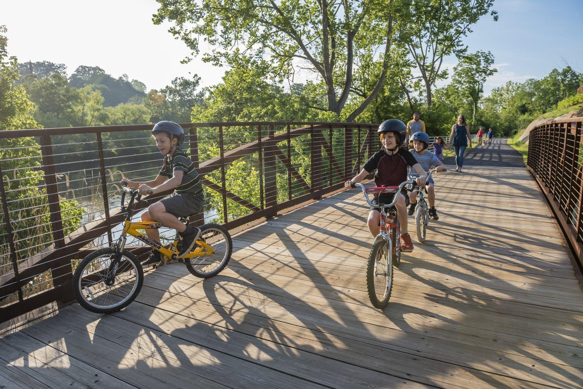 Greenway at French Broad River / Photo: Emily Chaplin 